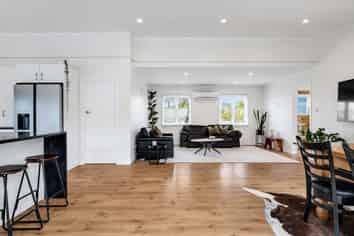 1 Melia Place, Stanmore Bay