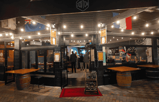 Stylish Restaurant Bar in Prime CBD Location