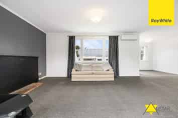 11 Graham Avenue, Te Atatu Peninsula