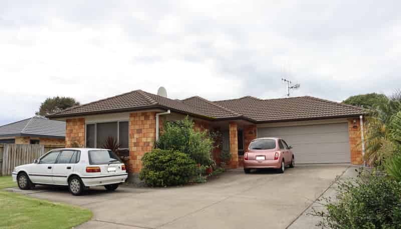 11 Carlsberg Place, Papamoa