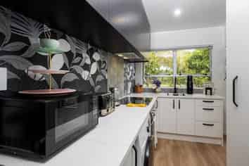 2/177 Hendon Avenue, Mount Albert