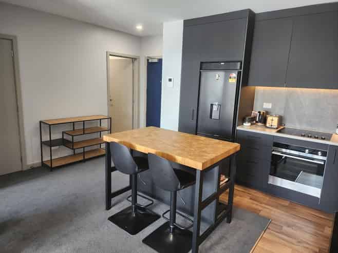 303/2 Launch Road, Hobsonville
