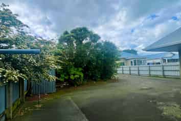 a/24 Hereford Street, West End