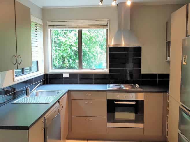 1/51 Singers Road, Korokoro