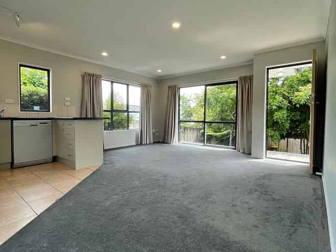 226A Henderson Valley Road, Henderson