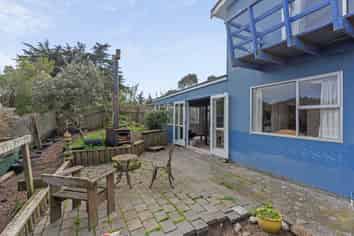 16 Arthur Street, Waikawa Beach