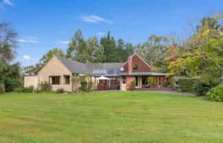 149 Terrace Road, Cust