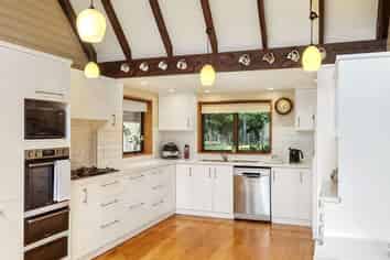 149 Terrace Road, Cust