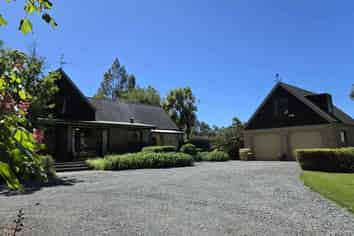149 Terrace Road, Cust