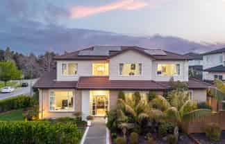 8 Mission Heights Drive, Flat Bush