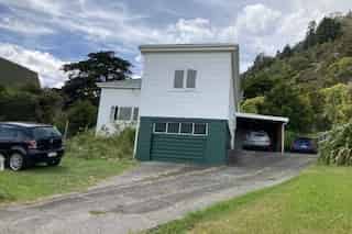 6 Kotuku Street  , Te Aroha