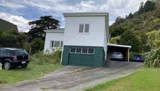 6 Kotuku Street  , Te Aroha