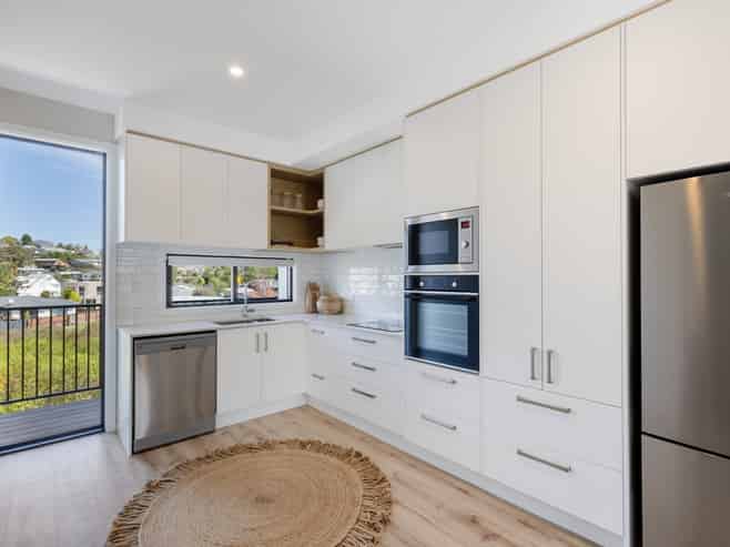 12 Harapa Way, Brookfield