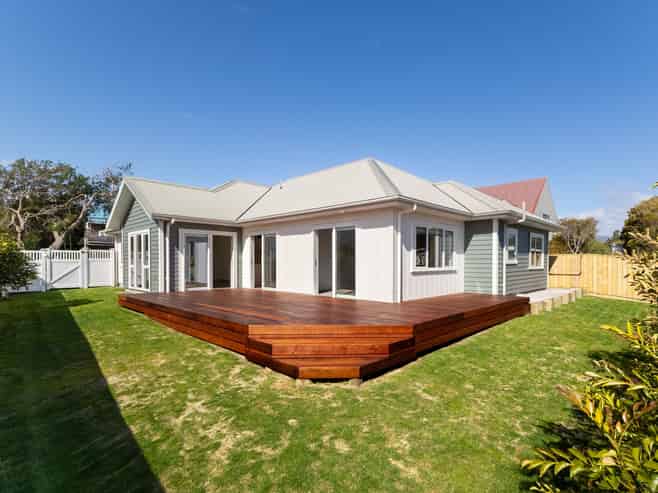 23 Frimley Terrace, Waikanae Beach