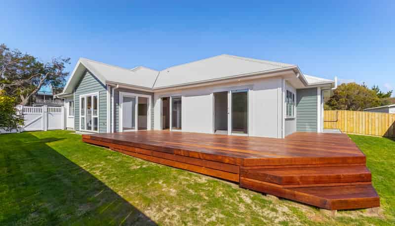 23 Frimley Terrace, Waikanae Beach