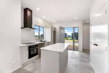 12/101 Harbour Drive, Matarangi
