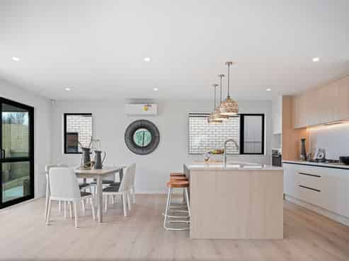 37 Pinecrest Drive, Gulf Harbour