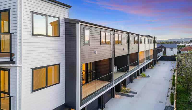 9/130 Rosebank Road, Avondale
