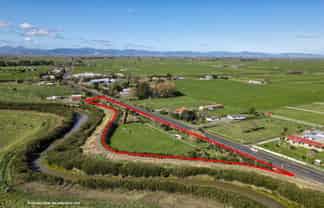 619 State Highway 25, Waitakaruru