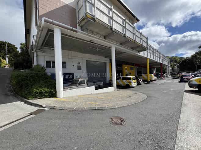 199sqm City Fringe Industrial + 8 Car parks