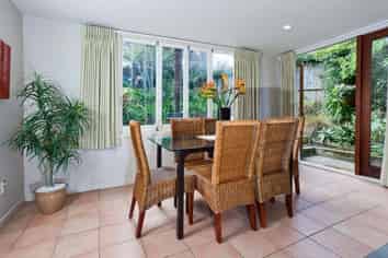 2/40 Sonia Avenue, Remuera