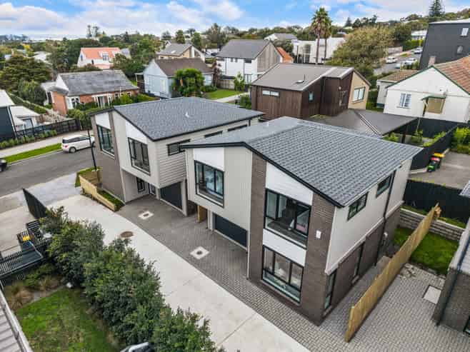 18A Range View Road, Mount Albert
