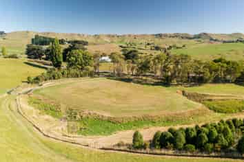 2365 State Highway 2, Poukawa