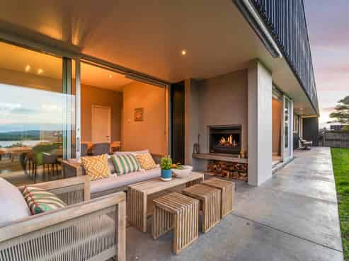 36  Kanuka Road, Sandspit