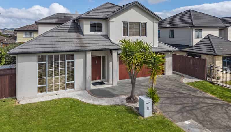 91 Baverstock Road, Flat Bush