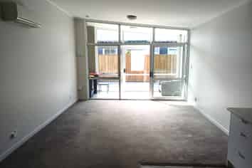 High Spec Office or Consultants Room - 45m2