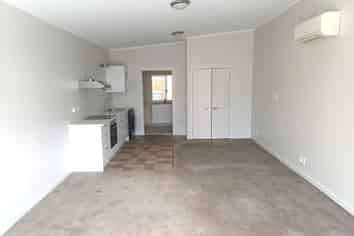 High Spec Office or Consultants Room - 45m2