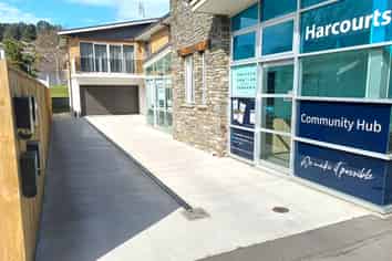 High Spec Office or Consultants Room - 45m2