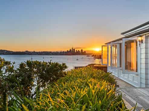 38 Jubilee Avenue, Devonport