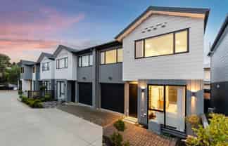 25A,B,C,D, Oteha Valley Road, Northcross
