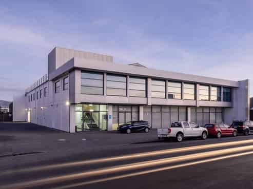 Outstanding investment - 15-year lease