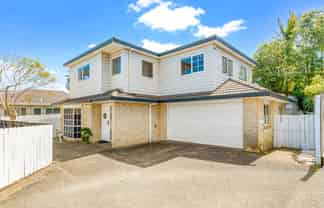 11B Oakridge Way, Northpark