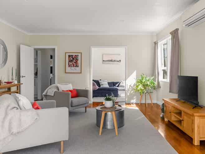 1002 Aberdeen Road, Te Hapara