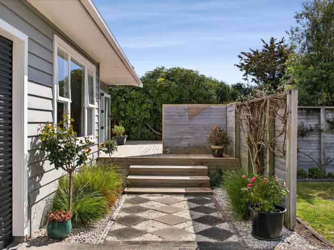1002 Aberdeen Road, Te Hapara