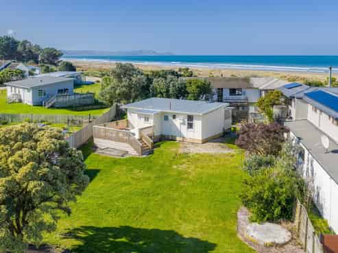 9 Ohinemuhu Road, Porangahau