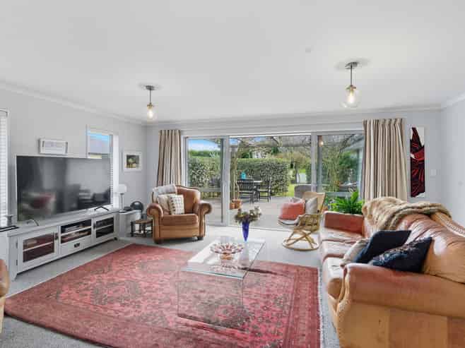 42 Bronco Drive, Aidanfield