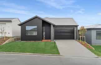 19a Cowell Crescent, Pyes Pa