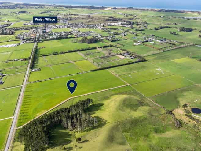 147 St Marys Road, Waipu