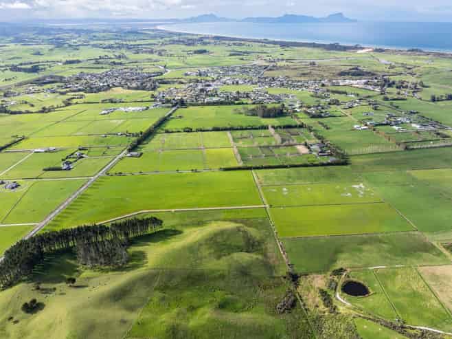 147 St Marys Road, Waipu
