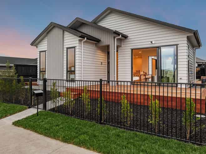 123 Argent Lane, Milldale
