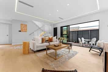 1B Rowan Road, Epsom