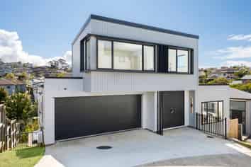 36 Para Close, Albany