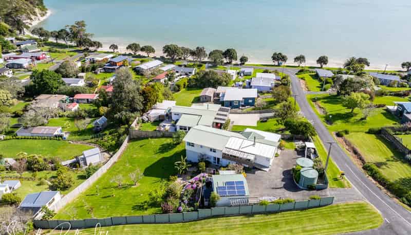 10 Oxford Street, Whakapirau