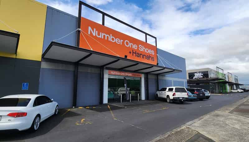 2-4 Railway Street West, Papakura