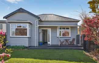 97 Wildberry Street, Woolston