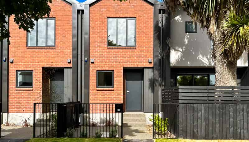 2/4 McLeod Street, Richmond